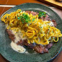 imagem Paillard e Fettuccine Alfredo